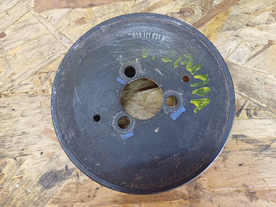 Audi A6 C6 4F ( 2004-2011) 2.7Tdi  3.0Tdi V6 Diesel Vízpumpa Szíjtárcsa