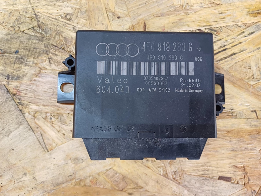Audi A6 C6 4F ( 2004-2011) Tolatóradar  Elektronika