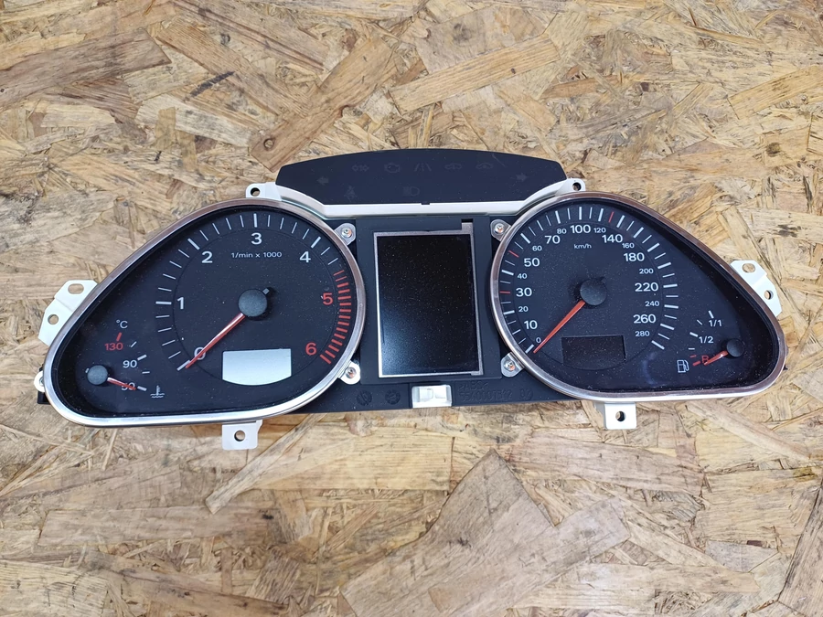 Audi A6 C6 4F ( 2004-2011) 2.7Tdi V6 Diesel Kilométeróra