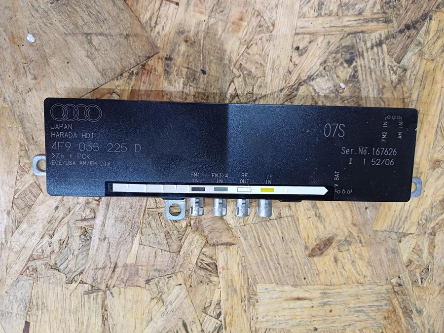 Audi A6 C6 4F ( 2004-2011) Antenna Erősítő