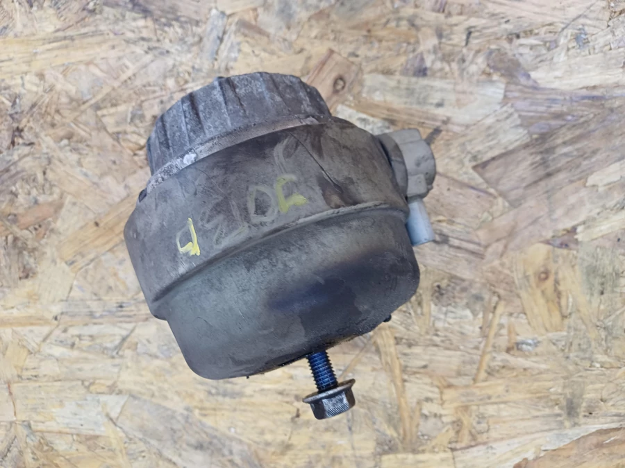 Audi A6 C6 4F ( 2004-2011) 2.7Tdi  3.0Tdi V6 Diesel Jobb Motortartóbak 