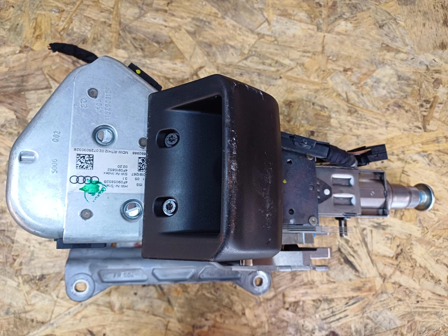 Audi A6 C6 4F ( 2004-2011) Kormányzár 