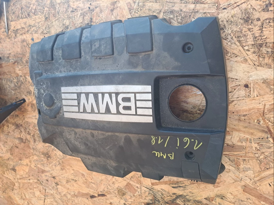 BMW 1 E81 E82  E87 (2005-2011)  1.6 Benzines  Motorburkolat 