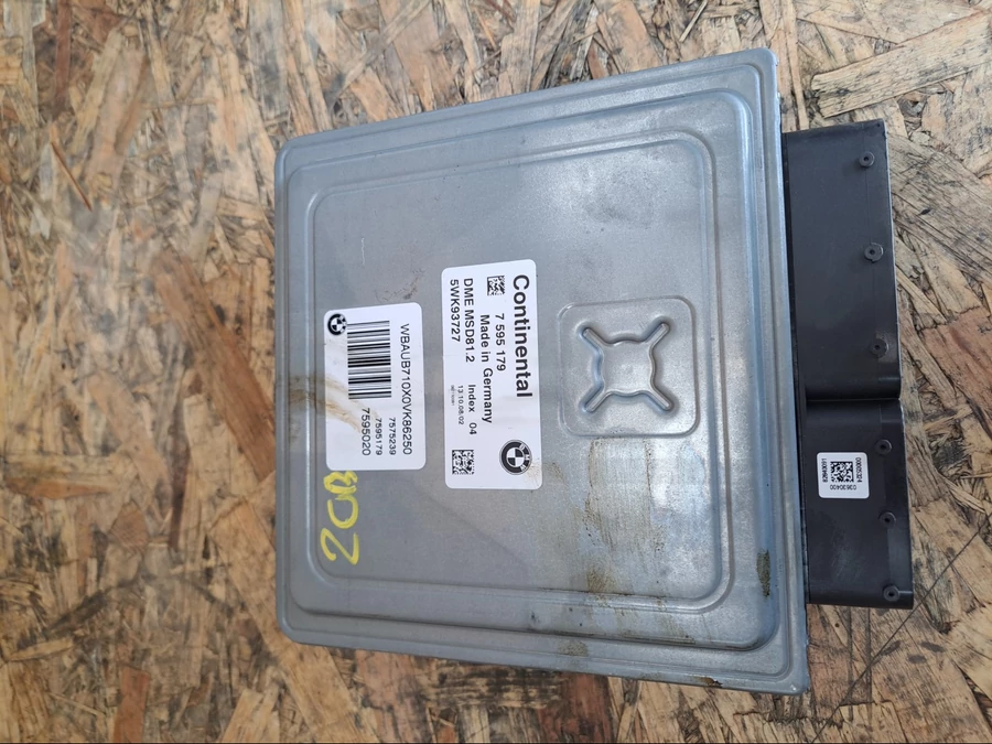 BMW 1 E81 E82  E87 (2005-2011)  1.6 Benzines  Motorvezérlő