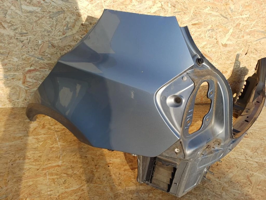 BMW 1 E87 (2005-2011) Bal Hátsó Sárvédő