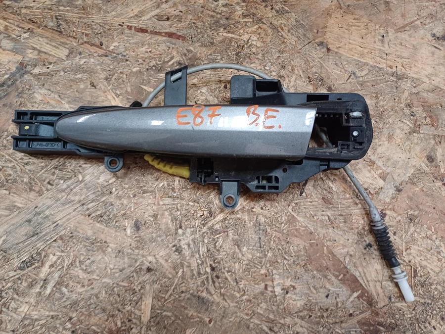 BMW 1 E81 E82  E87 (2005-2011) Bal Első Ajtó Külső Kilincs