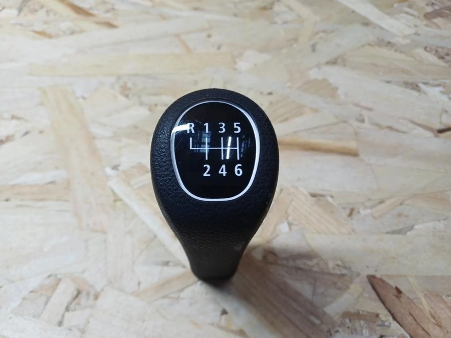 BMW 1 E81 E82 E87 (2005-2011) Váltógomb 