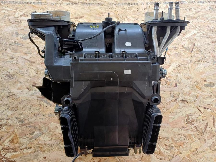 BMW E39 (1995-2004) Fűtés Box 