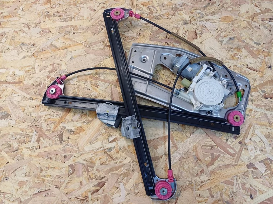 BMW 5 E39 (1999-2005) Jobb Első Ajtó Ablakemelő Szerkezet Motorral 