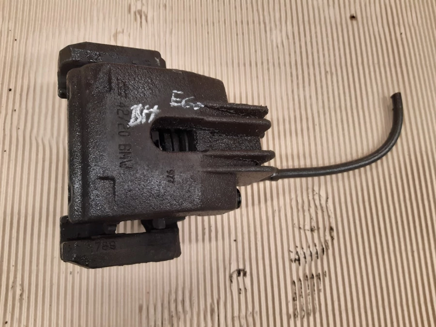 BMW 5 E60/61 (2003-2009)  2.2 Benzines   Bal Hátsó Féknyereg