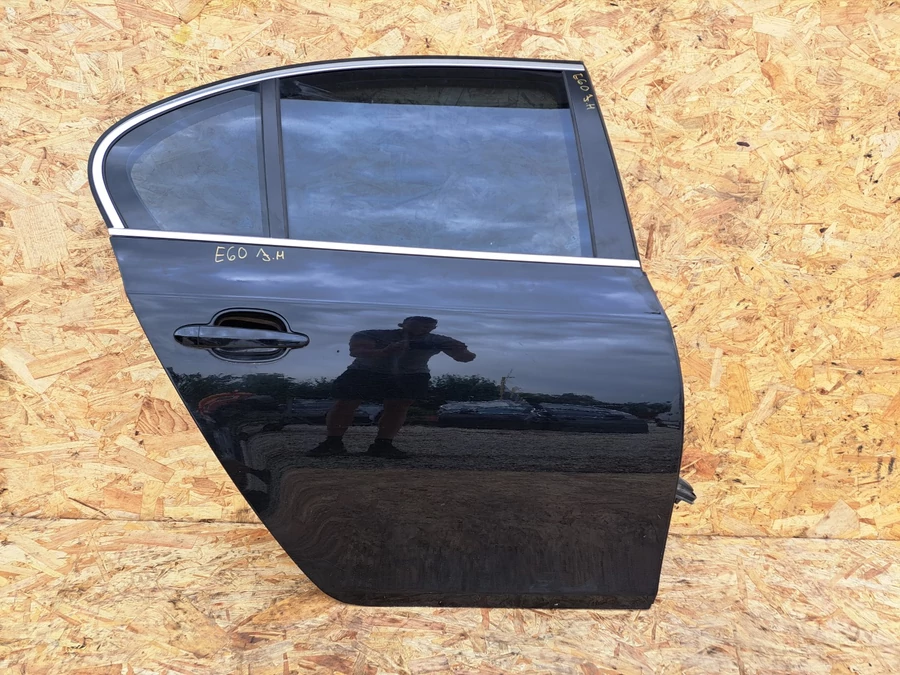 BMW 5 E60 (2003-2009)   Jobb Hátsó Ajtó 