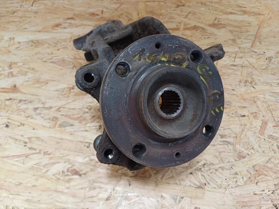 Citroen C2 (2002-2010) 1.4HDI Diesel Bal Első Csonkállvány Kerékaggyal 