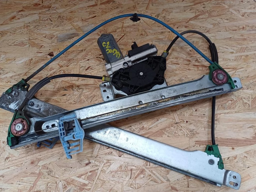 Citroen C2 (2002-2010) Jobb Első Ablakemelő Szerkezet Motorral 