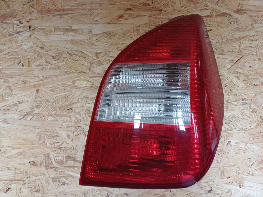Citroen C2 (2002-2010) Jobb Hátsó Lámpa 