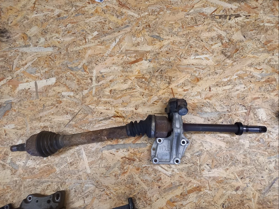 Citroen C4 (2004-2010) 1.6 Benzines  Jobb Féltengely