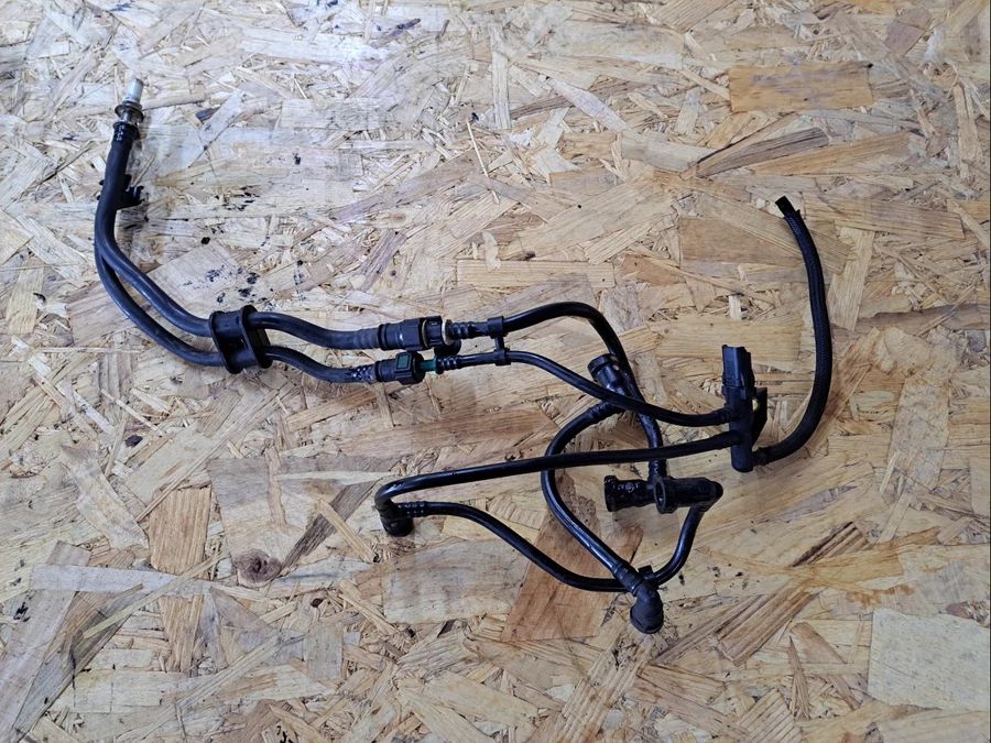 Citroen C5 ( 2001-2007) 2.0HDI Diesel  Üzemanyag Cső