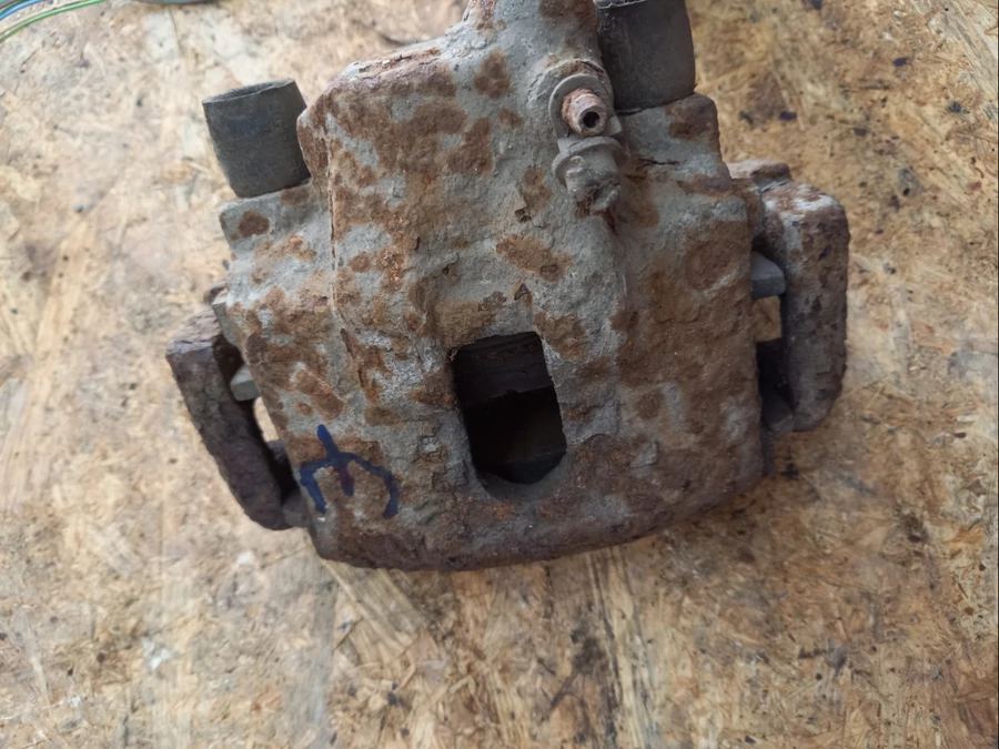 Fiat Doblo (2000-2006)  1.9D Diesel Jobb Első Féknyereg