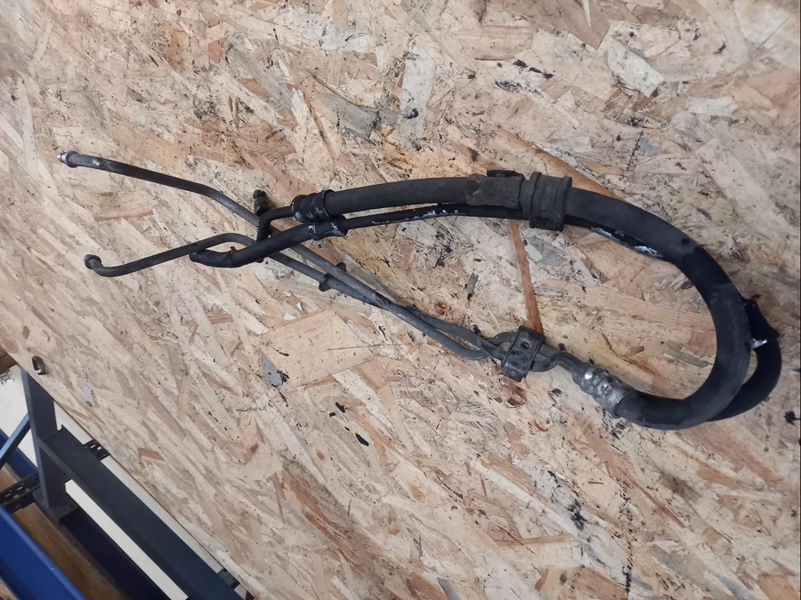 Ford Focus MK2 (2004-2010) 1.6Tdci Szervócső