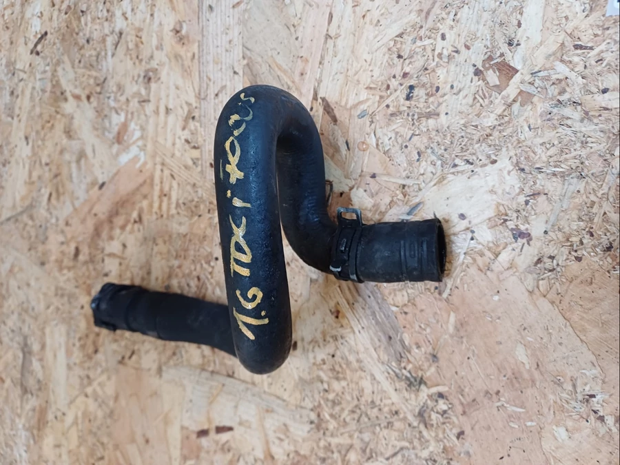 Ford Focus MK2 (2004-2010) 1.6Tdci Vízcső