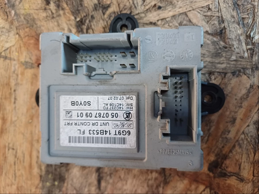 Ford S Max (2006-2014)  Bal Első Ajtóvezérlő  Elektronika