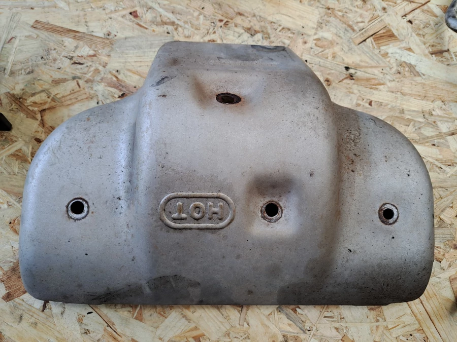 Hyundai Coupe (1997-2002) 2.0 Benzines Kipufogó Hővédő Lemez