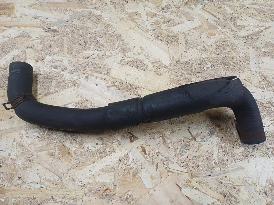 Hyundai Trajet (2001-2008) 2.0CRDI Diesel Vízcső