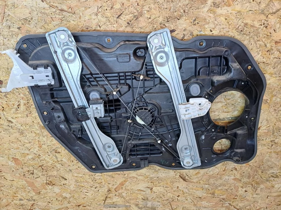 Kia Ceed JD (2012-2018) Jobb Első Ablakemelő Szerkezet Elektromos 