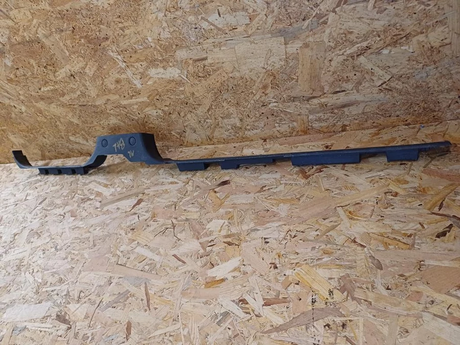 Mercedes ML W163 (1998-2005) Bal Belső Küszöb Burkolat 