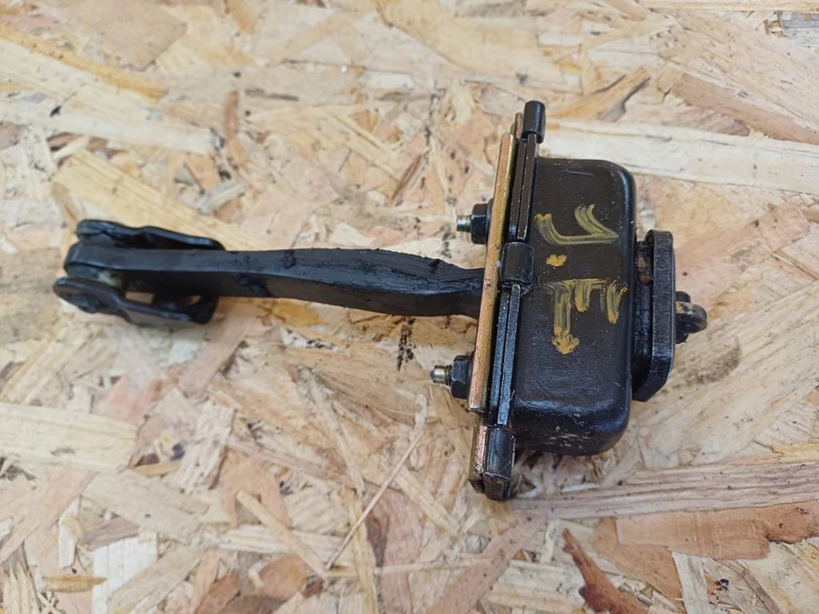 Mercedes ML W163 (1998-2005) Jobb Első Ajtó Határoló 