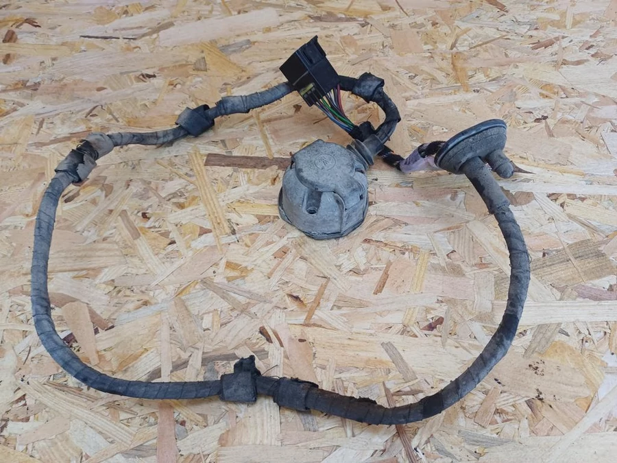 Mercedes ML W163 (1998-2005) Vonóhorog Vezeték Csatlakozóval 