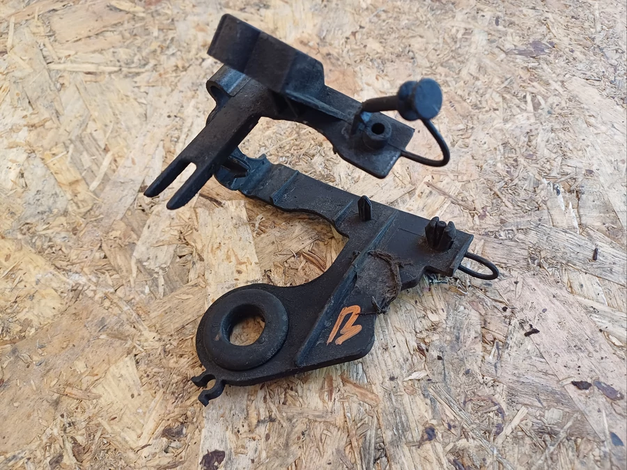 Mercedes B Class W245 (2005-2011) Bal Első Abs Jeladó Kábel Tartó 