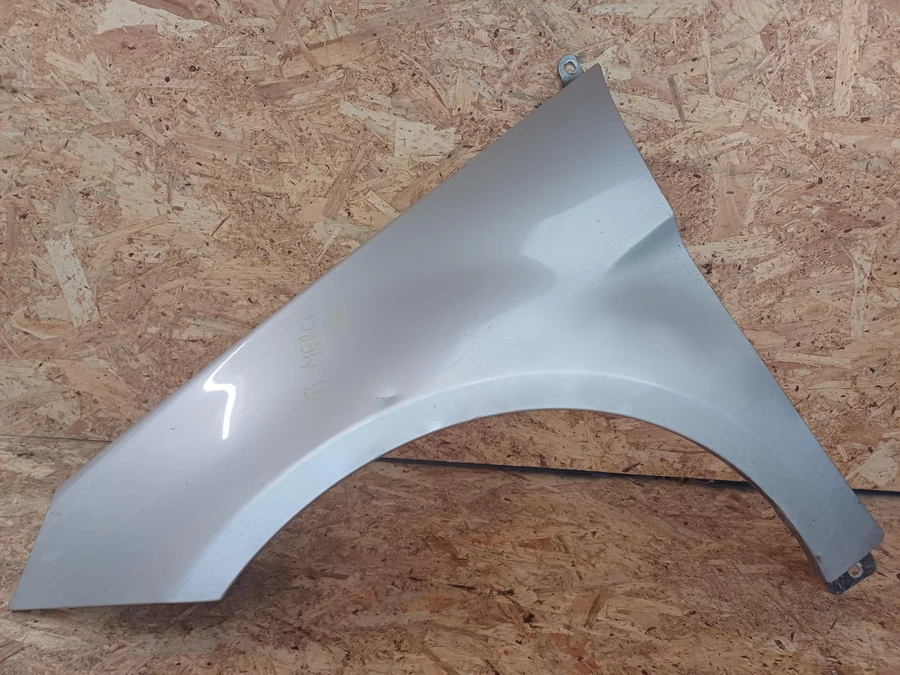 Mercedes B Class W245 (2005-2011) Bal Első Sárvédő 