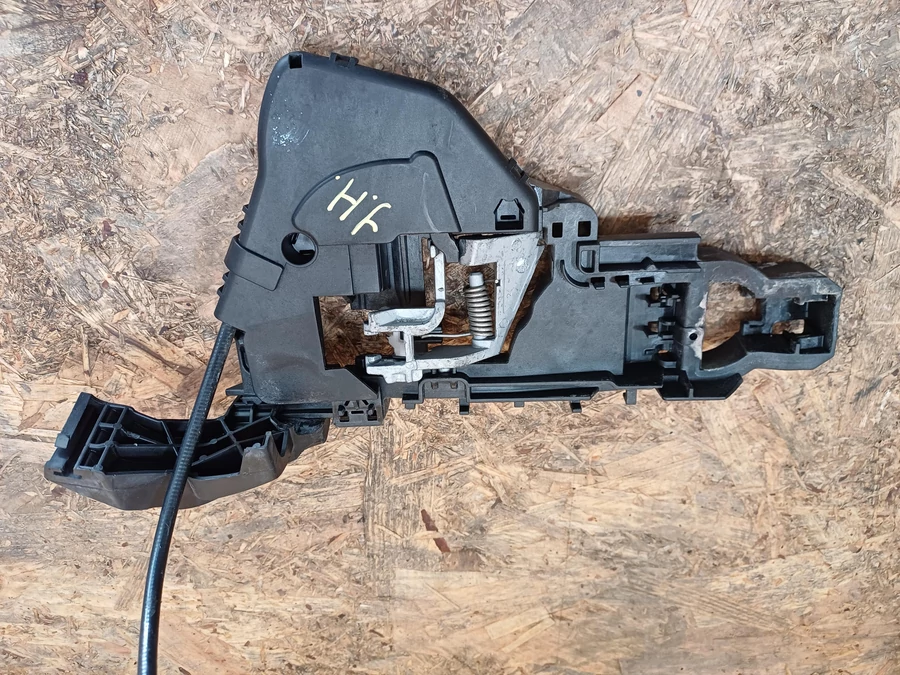 Mercedes B Class W245 (2005-2011) Jobb Hátsó Kilincs Fészek 