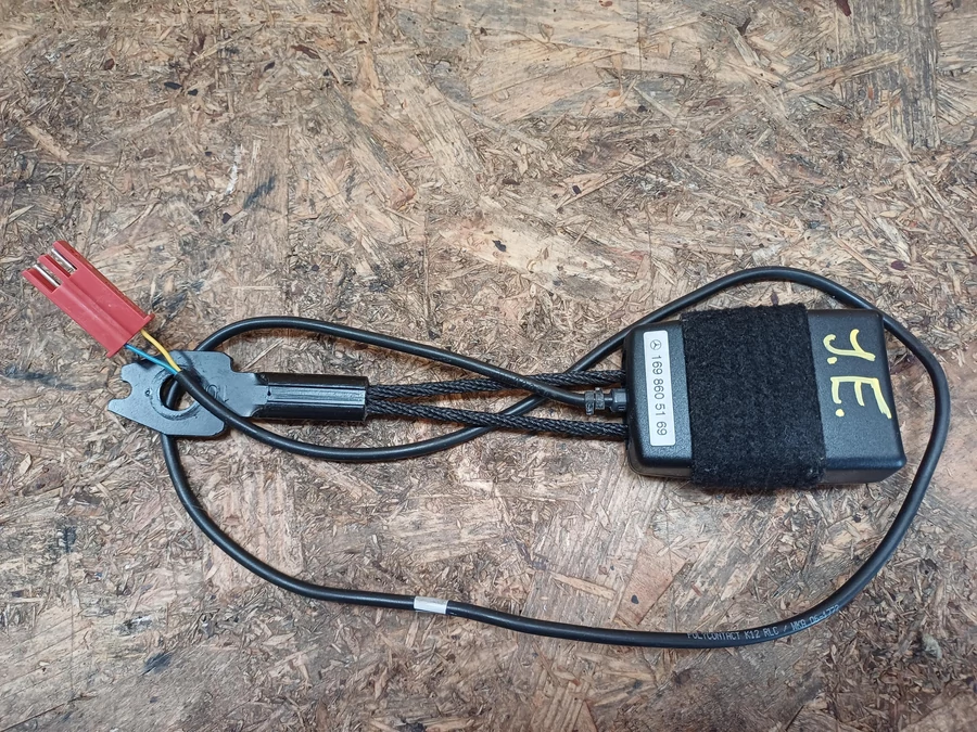 Mercedes B Class W245 (2005-2011) Jobb Első Ülés  Biztonsági Öv Csat 