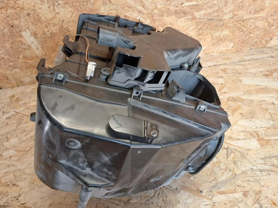 Nissan Primera P12 (2001-2007) Fűtés Box Klímás