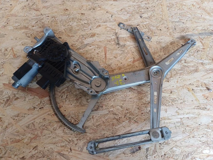 Opel Zafira A (1998-2004) Jobb Első Ablakemelő Szerkezet Motorral 