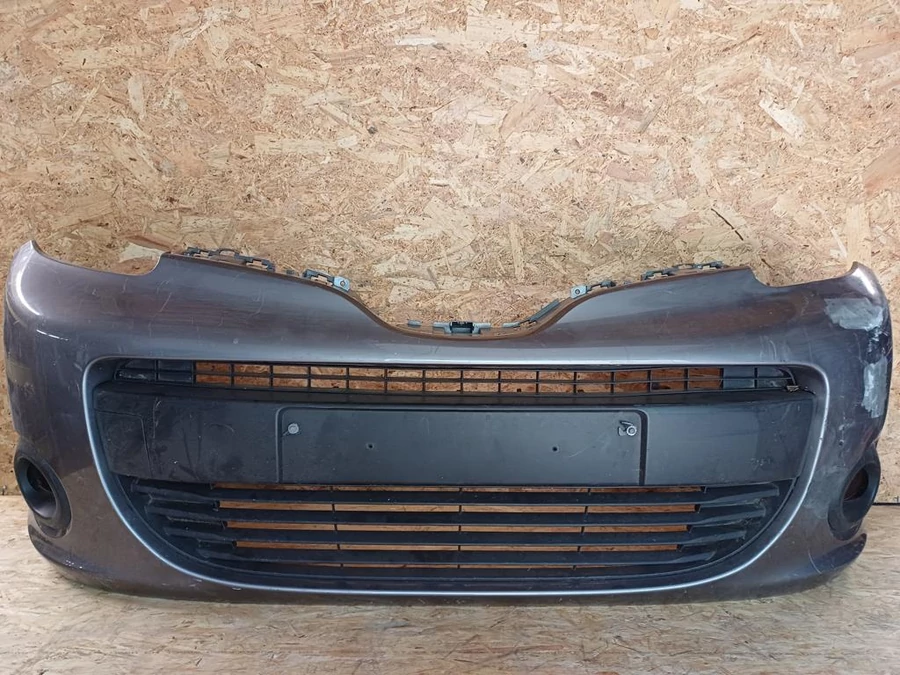 Renault Kango  (2016-2021) Első Lökhárító 