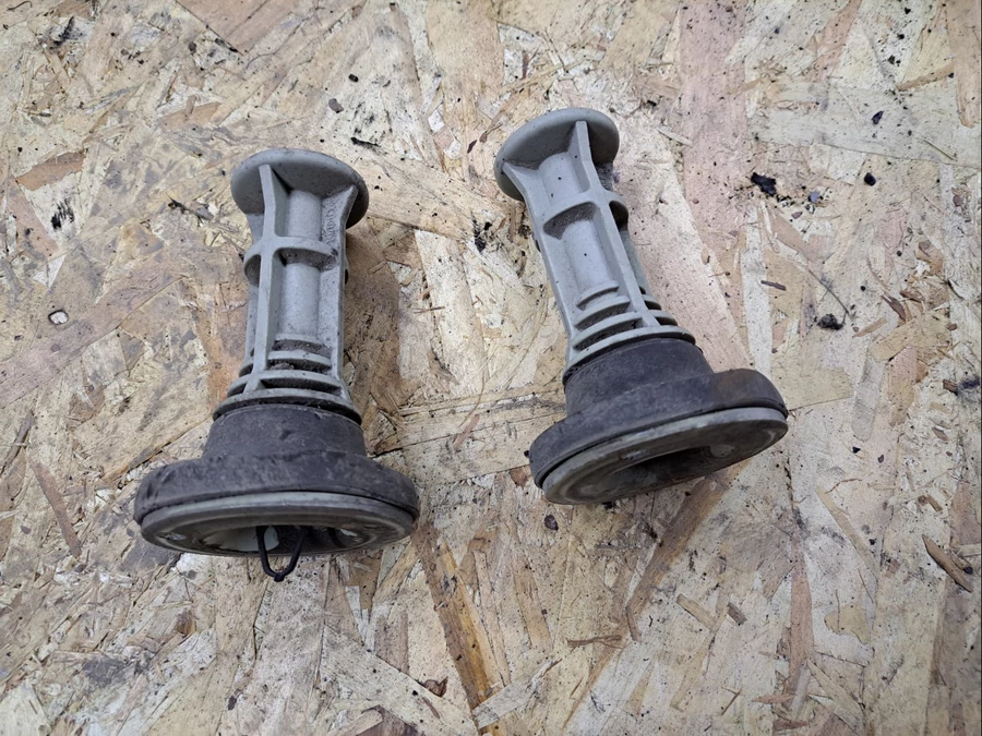 Renault Megane II (2003-2010) Hátsó Híd Ütközés Gátló