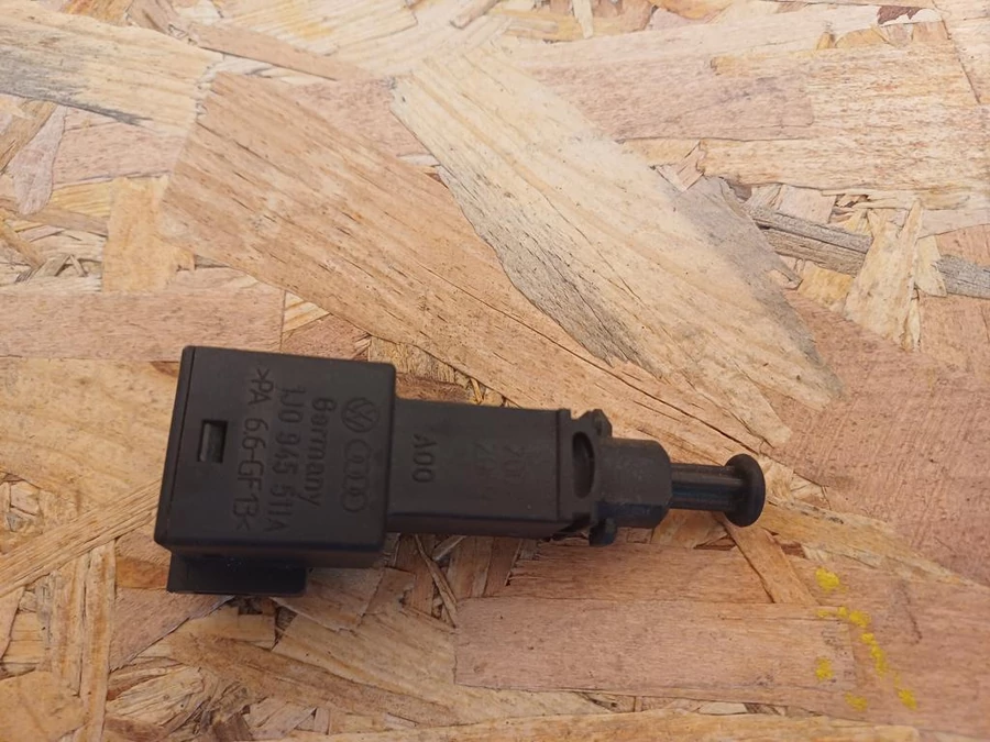 Skoda Fabia (1999-2007) Féklámpa Kapcsoló 