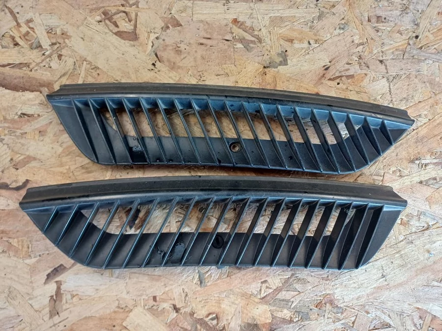 Smart Fortwo (1997-2006) Levélrács Pár 