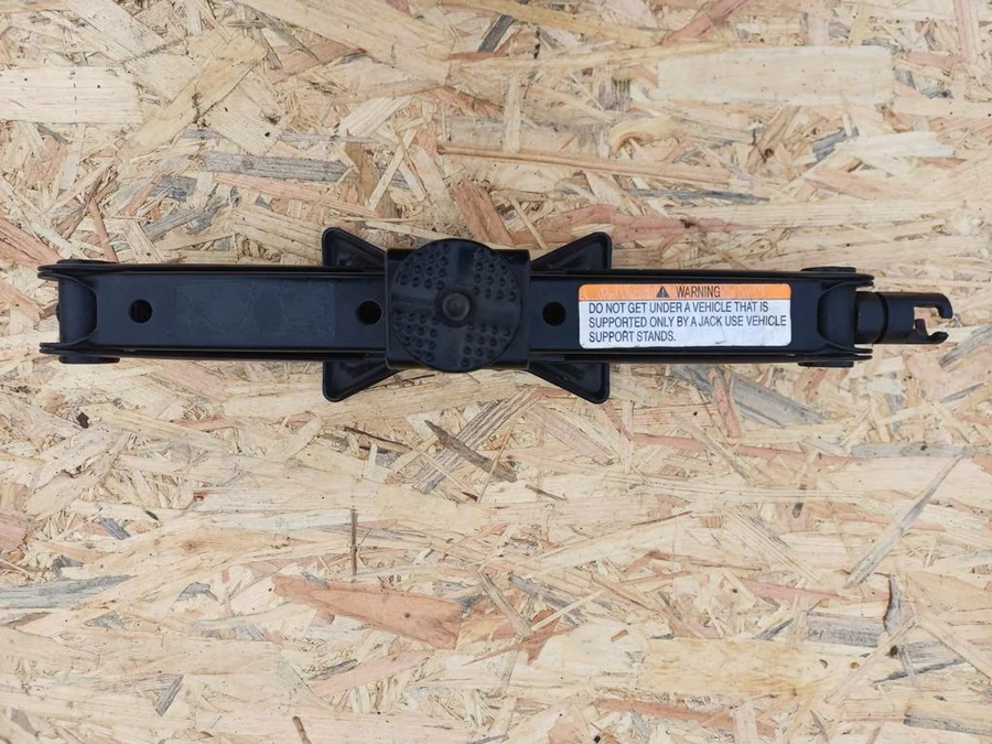 Ssangyong Kyron (2005-2014) Emelő 