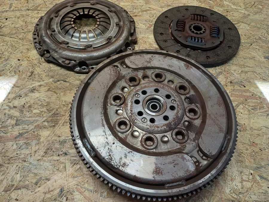 Subaru Impreza (2008-2012) 2.0 Diesel Kettős Tömegű Lendkerék Kuplung