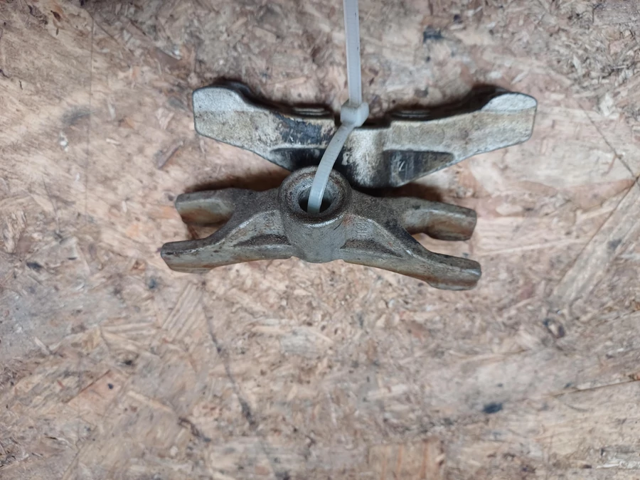 Suzuki Wagon R (2000-2007) 1.3 Diesel Porlasztó Lefogató Pár