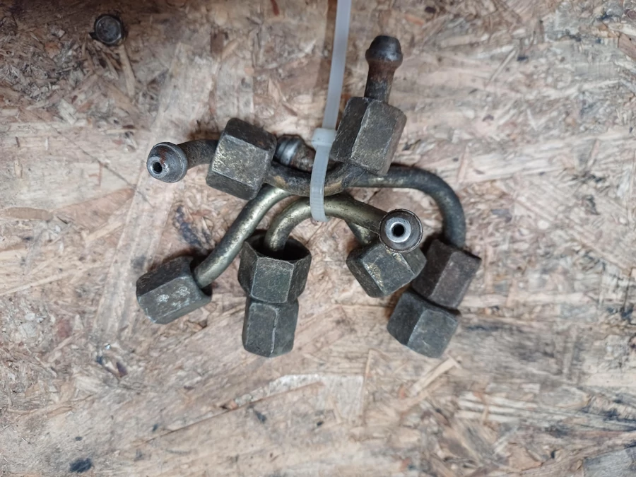 Suzuki Wagon R (2000-2007) 1.3 Diesel Porlasztó Nyomócső Garnitúra