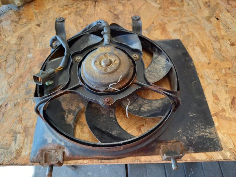 Suzuki Wagon R (2000-2007) 1.3 Diesel Vízhűtő Ventilátor