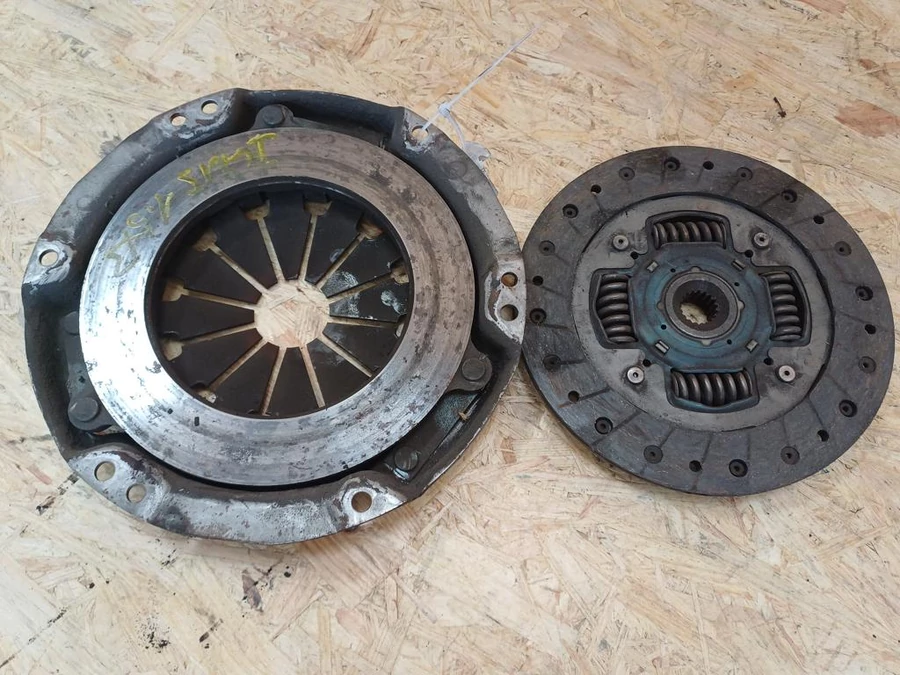 Suzuki Ignis I (2000-2005) Sport 1.5 Benzines Kuplung Tárcsa Szerkezettel 