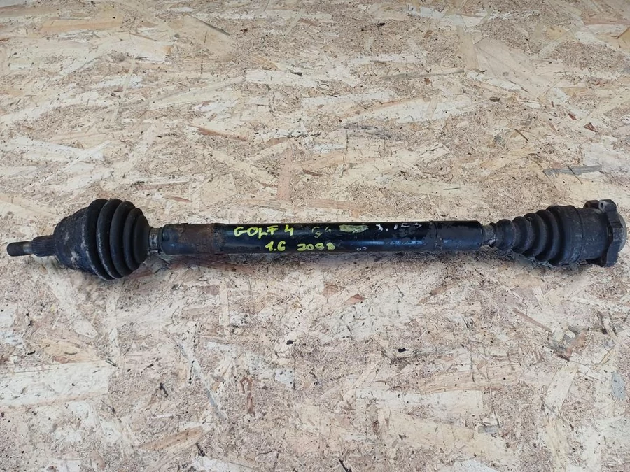 VW Golf 4 (1997-2003) 1.4 16V Benzines Jobb Első Féltengely 