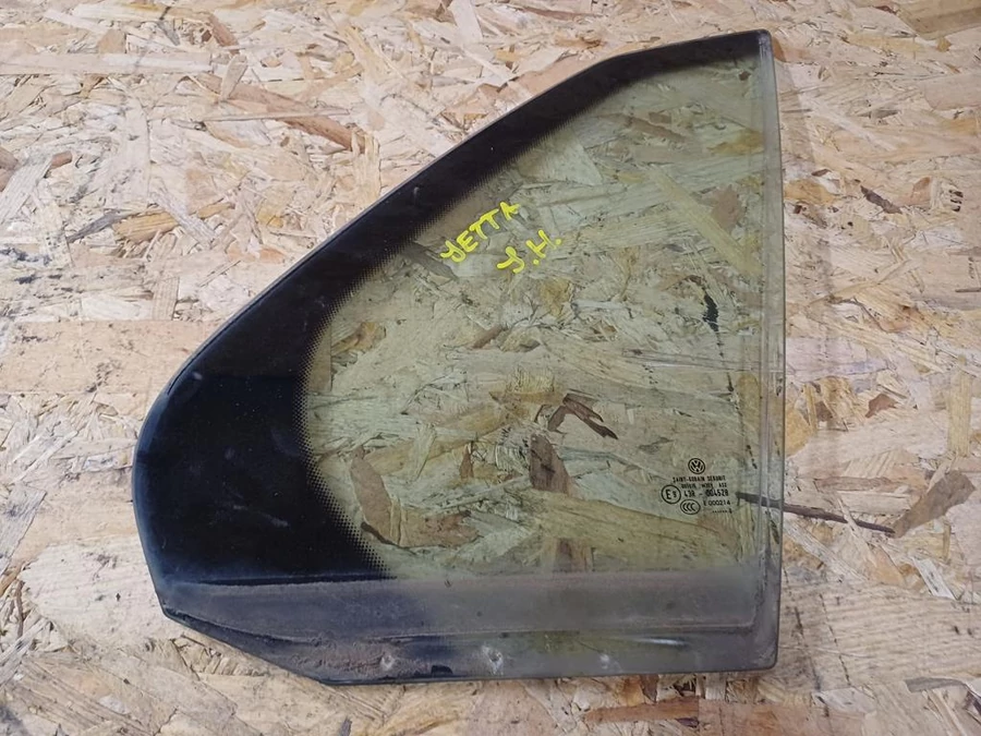 Vw Jetta (2005-2010) Jobb Hátsó Ajtó Üveg