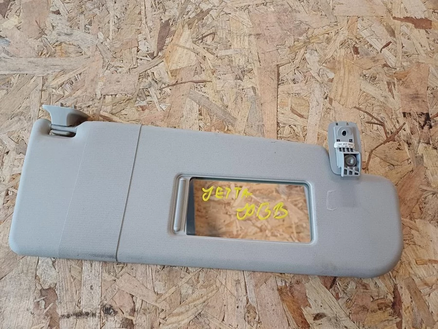 Vw Jetta (2005-2010) Jobb Napellenző Tartóval 