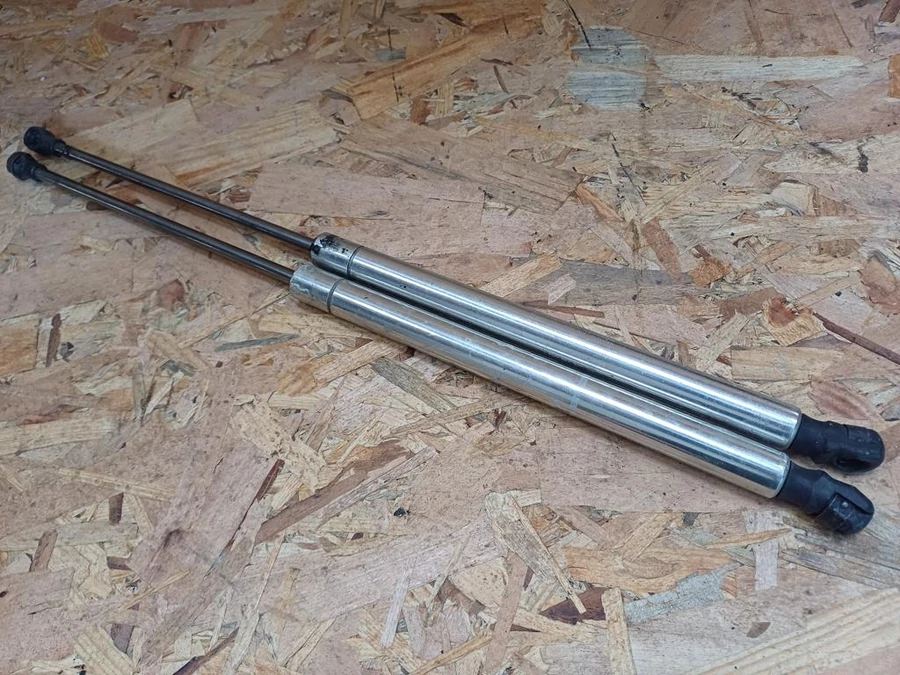 Vw Polo 9N (2001-2009) Csomagtérajtó Kitámasztó Teleszkóp Pár 